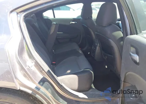 2018 Dodge Charger Sxt Rwd z USA, uszkodzony, nr VIN 2C3CDXBG4JH196725